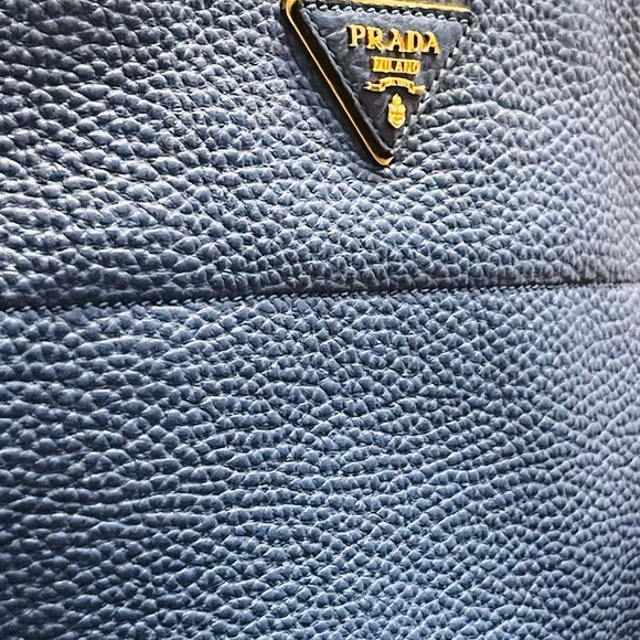 Prada Vitello Daino Open Tote Mini in Blue - Picture 10 of 11
